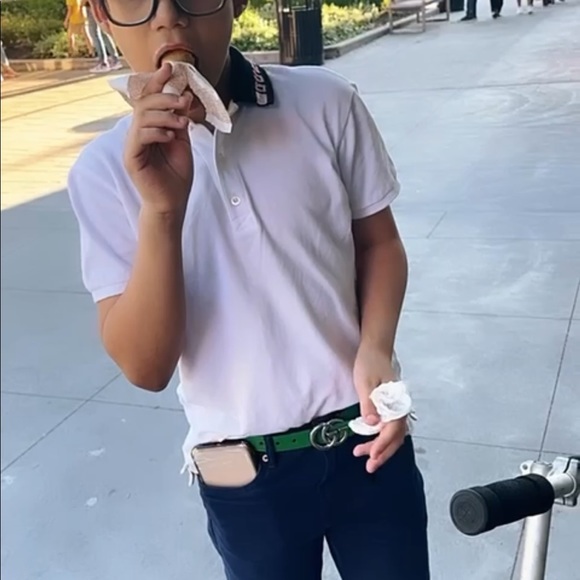 authentic💯❤️gucci❤️casual polo perfected conditions he used 2/3 time only❤️🙏 - Picture 6 of 15